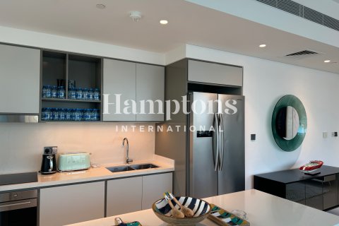 Apartamento para arrendamento em Dubai Harbour, Dubai, EAU 3 quartos, 177.44473000 m2 № 678565 - foto 11