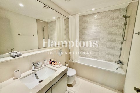 Apartamento para arrendamento em Dubai Harbour, Dubai, EAU 3 quartos, 177.44473000 m2 № 678565 - foto 1