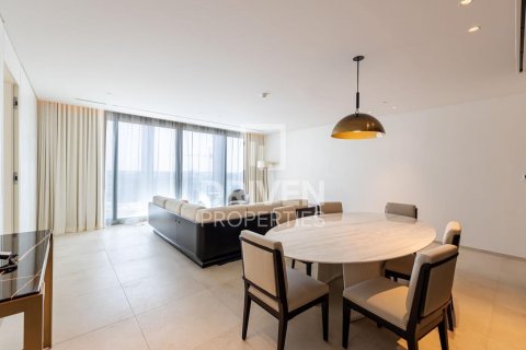Apartment in Al Satwa, Dubai, UAE 3 bedrooms, 168.71 sq.m. № 757284 - photo 3