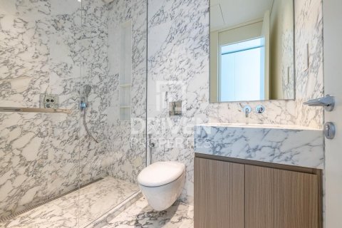 Apartamento en alquiler en Al Satwa, Dubai, EAU 2 dormitorios, 126.63 m2 № 757283 - foto 16
