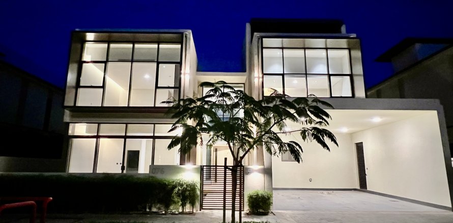 Dubai, BAE’de sıra ev 4 yatak odası, 520 m&sup2; No 695948