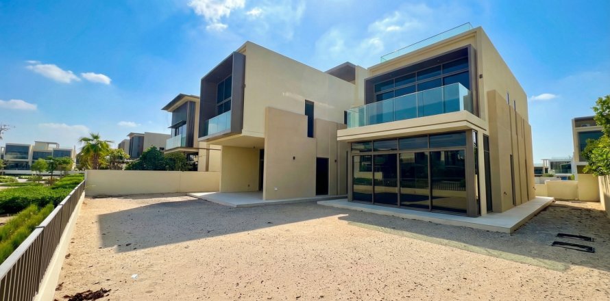 Stadthaus in Dubai, VAE: 4 Schlafzimmer, 520 m2 Nr. 695948