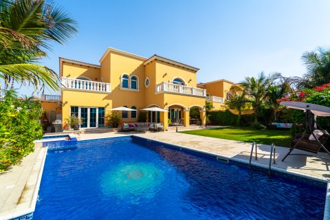 Villa en Jumeirah Islands, Dubai, EAU 5 dormitorios, 436 m² № 695945