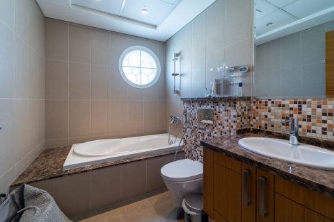 Jumeirah Islands, Dubai, BAE’de satılık villa 5 yatak odası, 436 m&sup2; No 695945 - fotoğraf 25