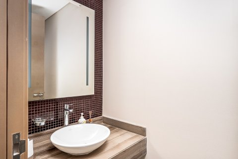 Apartemen di Business Bay, Dubai, UEA 2 kamar tidur, 128.91 m2 nomor 749717 - foto 11