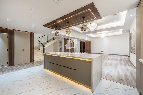 דירה למכירה ב Jumeirah Beach Residence, Dubai, איחוד האמירויות 3 חדרי שינה, 322 מ"ר, מספר 664797 - תמונה 2