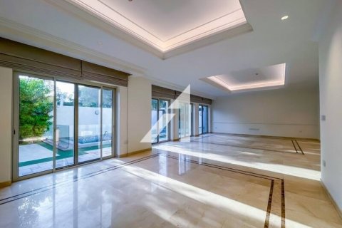 Vila di Dubai, UAE 4 bilik tidur, 700 meter persegi № 600432 - foto 4