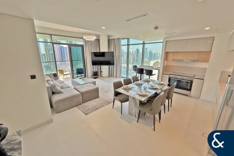 Apartment til salg i Dubai Harbour, Dubai, UAE 3 soveværelser, 163 kvm № 667015 - foto 1