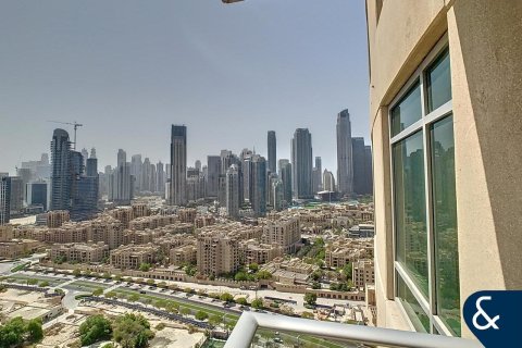 Apartemen di BURJ VIEWS di Downtown Dubai (Downtown Burj Dubai), UEA 1 kamar tidur, 73 m2 nomor 666773 - foto 1