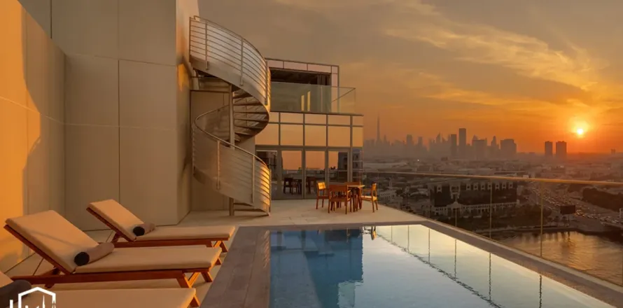 Penthauss Deira, Dubaijā, AAE 3 istabas, 499 m2 Nr. 690319