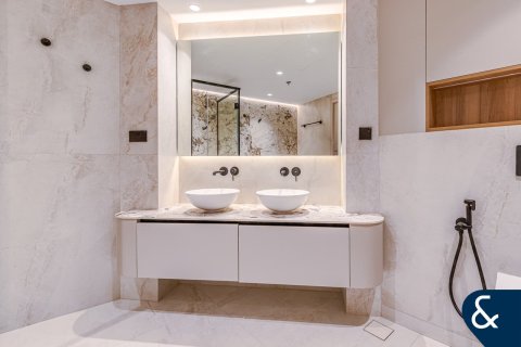 Apartament na sprzedaż w Jumeirah Beach Residence, Dubai, ZEA 3 sypialnie, 190 mkw., nr 666698 - zdjęcie 22