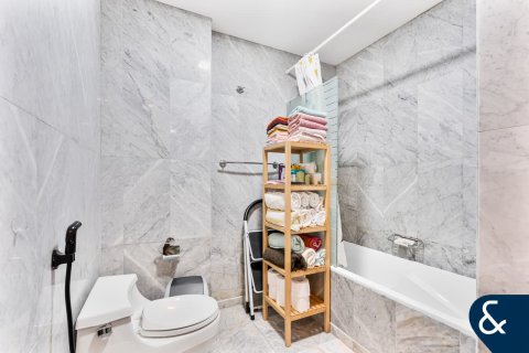 Apartamento para venda em Jumeirah Lake Towers, Dubai, EAU 2 quartos, 189 m2 № 666696 - foto 13