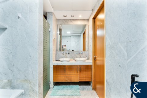 Apartamento para venda em Jumeirah Lake Towers, Dubai, EAU 2 quartos, 189 m2 № 666696 - foto 16