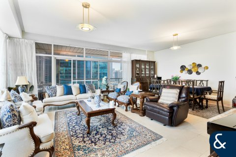 Apartamento para venda em Jumeirah Lake Towers, Dubai, EAU 2 quartos, 189 m2 № 666696 - foto 3