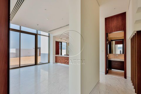 Villa in affitto a Abu Dhabi, EAU 6 camere da letto, 1726 mq. № 615524 - foto 6