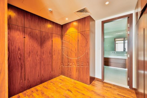 Villa in affitto a Abu Dhabi, EAU 6 camere da letto, 1726 mq. № 615524 - foto 21