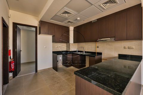 Townhouse in Khalifa City, Abu Dhabi, UAE 2 bedrooms, 123 sq.m. № 615521 - photo 3