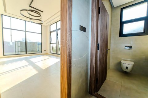 Vila v Al Shamkha, Abu Dhabi, SAE 4 ložnice, 510 m² Č.: 615525 - fotografie 5