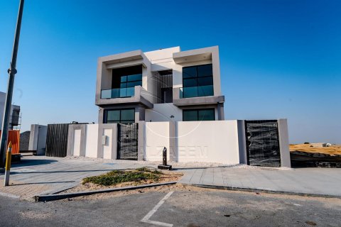 Vila v Al Shamkha, Abu Dhabi, SAE 4 ložnice, 510 m² Č.: 615525 - fotografie 3