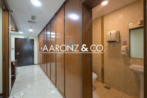 Business Bay, Dubai, संयुक्त अरब अमीरात में कार्यालय, 158 वर्ग मीटर, संख्या 705279 - फ़ोटो 12