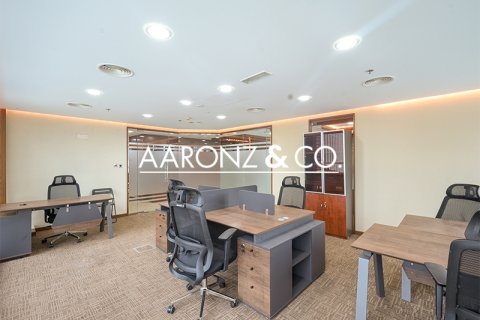 Business Bay, Dubai, संयुक्त अरब अमीरात में कार्यालय, 158 वर्ग मीटर, संख्या 705279 - फ़ोटो 4