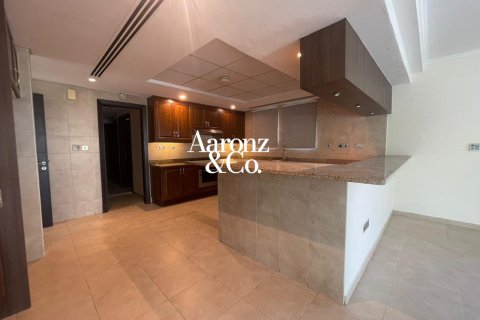 Villa itt: Jumeirah Park, Dubai, EAE, 4 hálószoba, 442 m², azonosító: 705278 - fénykép 15