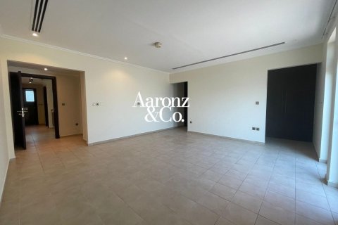 Villa itt: Jumeirah Park, Dubai, EAE, 4 hálószoba, 442 m², azonosító: 705278 - fénykép 12