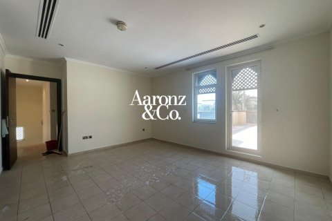 Villa itt: Jumeirah Park, Dubai, EAE, 4 hálószoba, 442 m², azonosító: 705278 - fénykép 7