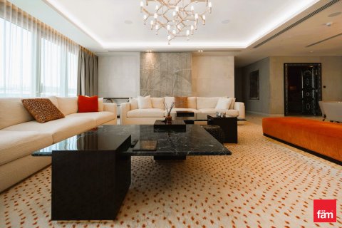 דירה למכירה ב Palm Jumeirah, Dubai, איחוד האמירויות  4 חדרי שינה, 681.7 מ"ר, מספר 646811 - תמונה 7