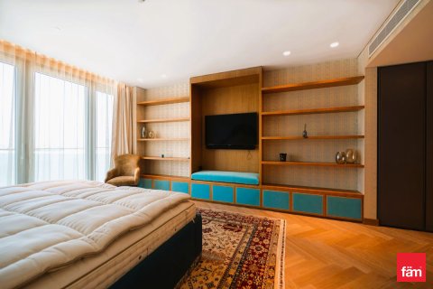 דירה למכירה ב Palm Jumeirah, Dubai, איחוד האמירויות  4 חדרי שינה, 681.7 מ"ר, מספר 646811 - תמונה 9