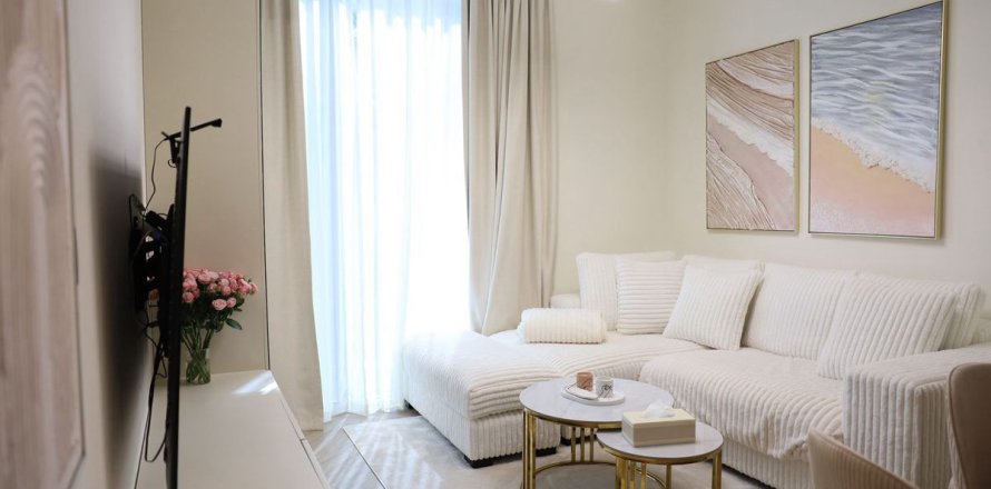 Wohnung in Dubai, VAE: 1 Schlafzimmer, 45.6 m2 Nr. 659117