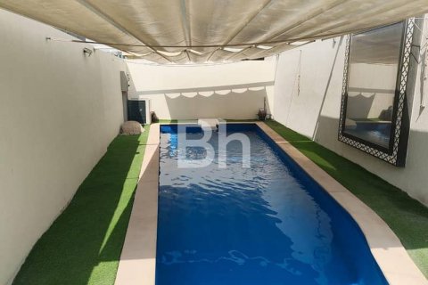 Купить виллу в Джумейра Вилладж Серкл, Дубай, ОАЭ 3 спальни, 230м2, № 617323 - фото 29