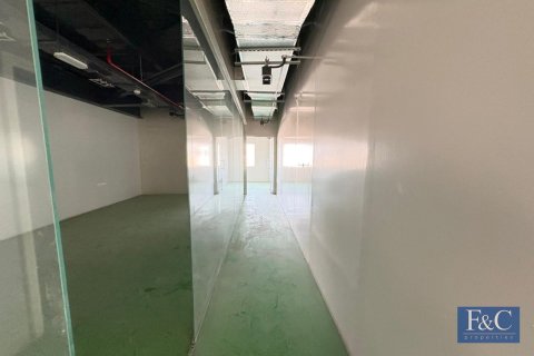 Ladu asukohaga Al Qusais, Dubai, AÜE: 2415 m² Nr 704690