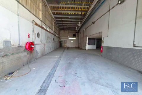 Noliktava Al Quoz, Dubaijā, AAE 3577 m2 Nr. 704688 - attēls 7