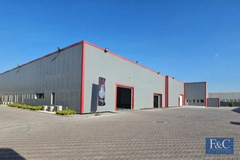Noliktava Al Quoz, Dubaijā, AAE 3716 m2 Nr. 704687