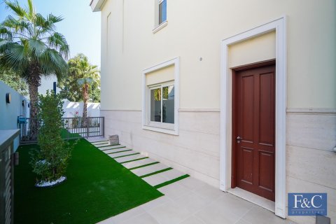 Mohammed Bin Rashid City, Dubai, संयुक्त अरब अमीरात में विला, 5 बेडरूम, 702 वर्ग मीटर, संख्या 704692 - फ़ोटो 22