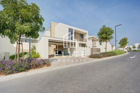 Villa em Dubai, EAU 5 quartos № 686344