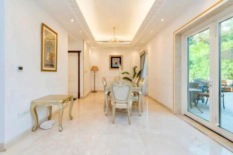 Vila v Jumeirah Islands, Dubai, SAE 4 ložnice, 819 m² Č.: 613995 - fotografie 10