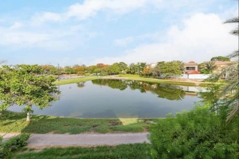Vila v Jumeirah Islands, Dubai, SAE 4 ložnice, 819 m² Č.: 613995 - fotografie 13