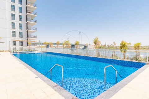 Apartment on the Yas Island, Abu Dhabi, UAE 1 room, 45 sq.m. № 615570 - photo 1