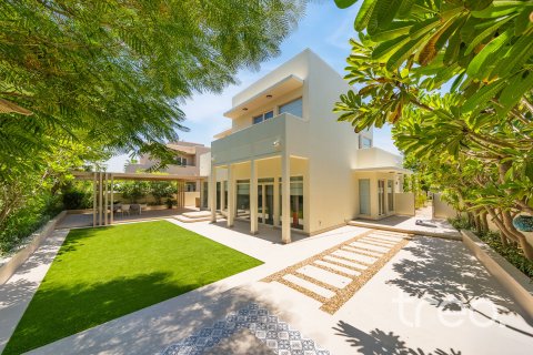 Villa itt: Arabian Ranches, Dubai, EAE, 3 hálószoba, 298.78 m², azonosító: 733102 - fénykép 2