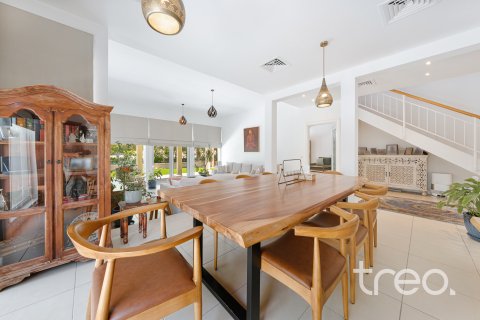 Villa itt: Arabian Ranches, Dubai, EAE, 3 hálószoba, 298.78 m², azonosító: 733102 - fénykép 6