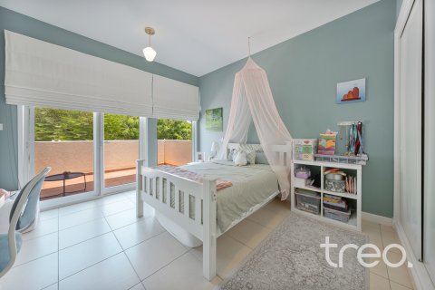 Villa itt: Arabian Ranches, Dubai, EAE, 3 hálószoba, 298.78 m², azonosító: 733102 - fénykép 16