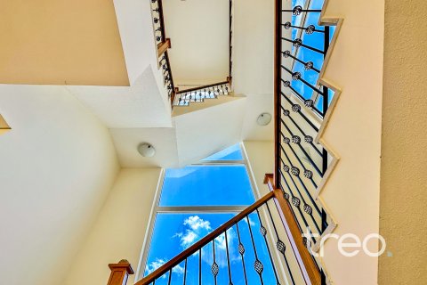 Vila v Jumeirah Park, Dubai, SAE 4 ložnice, 386.2 m² Č.: 733101 - fotografie 6
