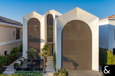 Jumeirah Golf Estates, Dubai, संयुक्त अरब अमीरात में विला, 6 बेडरूम, 1234 वर्ग मीटर, संख्या 697947