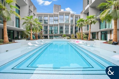 Пәтер Джумейра Вилладж Серкл, Дубай, БАӘ-да 1 жатын бөлме, 74 м² № 697944