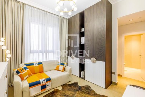 Apartment in Jumeirah, Dubai, UAE 2 bedrooms, 112 sq.m. № 683937 - photo 10