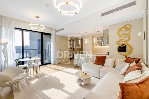 Apartment in Jumeirah, Dubai, UAE 2 bedrooms, 112 sq.m. № 683937 - photo 2