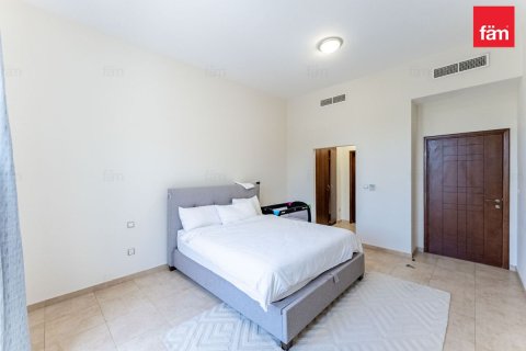 Shtëpi në qytet në Dubai, Emiratet e Bashkuara Arabe 4 dhoma gjumi, 388.7 m2. № 715144 - Foto 5