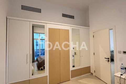 Apartment til salg i Motor City, Dubai, UAE 1 soveværelse, 98 kvm № 710396 - foto 8